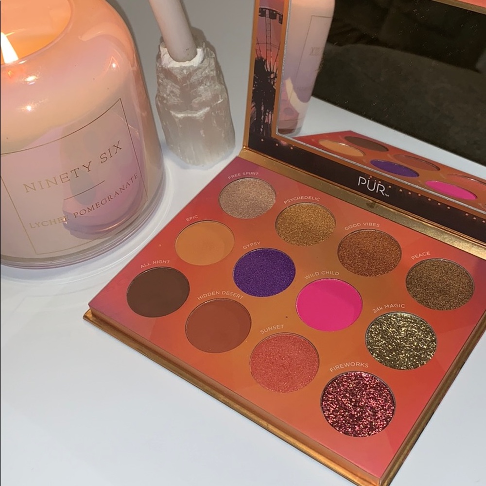 PÜR Eyeshadow Palette